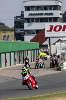 Vintage-motorcycle-club;eventdigitalimages;mallory-park;mallory-park-trackday-photographs;no-limits-trackdays;peter-wileman-photography;trackday-digital-images;trackday-photos;vmcc-festival-1000-bikes-photographs