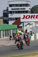 Vintage-motorcycle-club;eventdigitalimages;mallory-park;mallory-park-trackday-photographs;no-limits-trackdays;peter-wileman-photography;trackday-digital-images;trackday-photos;vmcc-festival-1000-bikes-photographs