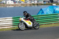Vintage-motorcycle-club;eventdigitalimages;mallory-park;mallory-park-trackday-photographs;no-limits-trackdays;peter-wileman-photography;trackday-digital-images;trackday-photos;vmcc-festival-1000-bikes-photographs