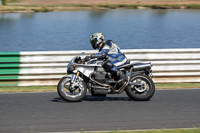 Vintage-motorcycle-club;eventdigitalimages;mallory-park;mallory-park-trackday-photographs;no-limits-trackdays;peter-wileman-photography;trackday-digital-images;trackday-photos;vmcc-festival-1000-bikes-photographs