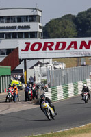 Vintage-motorcycle-club;eventdigitalimages;mallory-park;mallory-park-trackday-photographs;no-limits-trackdays;peter-wileman-photography;trackday-digital-images;trackday-photos;vmcc-festival-1000-bikes-photographs