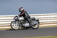 Vintage-motorcycle-club;eventdigitalimages;mallory-park;mallory-park-trackday-photographs;no-limits-trackdays;peter-wileman-photography;trackday-digital-images;trackday-photos;vmcc-festival-1000-bikes-photographs