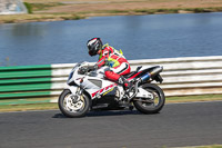 Vintage-motorcycle-club;eventdigitalimages;mallory-park;mallory-park-trackday-photographs;no-limits-trackdays;peter-wileman-photography;trackday-digital-images;trackday-photos;vmcc-festival-1000-bikes-photographs