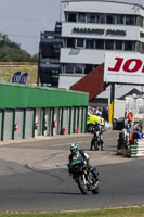 Vintage-motorcycle-club;eventdigitalimages;mallory-park;mallory-park-trackday-photographs;no-limits-trackdays;peter-wileman-photography;trackday-digital-images;trackday-photos;vmcc-festival-1000-bikes-photographs