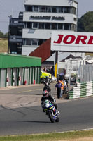 Vintage-motorcycle-club;eventdigitalimages;mallory-park;mallory-park-trackday-photographs;no-limits-trackdays;peter-wileman-photography;trackday-digital-images;trackday-photos;vmcc-festival-1000-bikes-photographs