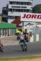 Vintage-motorcycle-club;eventdigitalimages;mallory-park;mallory-park-trackday-photographs;no-limits-trackdays;peter-wileman-photography;trackday-digital-images;trackday-photos;vmcc-festival-1000-bikes-photographs