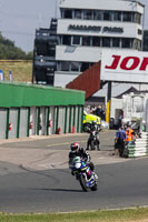 Vintage-motorcycle-club;eventdigitalimages;mallory-park;mallory-park-trackday-photographs;no-limits-trackdays;peter-wileman-photography;trackday-digital-images;trackday-photos;vmcc-festival-1000-bikes-photographs