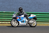Vintage-motorcycle-club;eventdigitalimages;mallory-park;mallory-park-trackday-photographs;no-limits-trackdays;peter-wileman-photography;trackday-digital-images;trackday-photos;vmcc-festival-1000-bikes-photographs