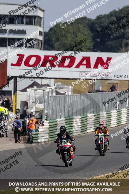 Vintage motorcycle club;eventdigitalimages;mallory park;mallory park trackday photographs;no limits trackdays;peter wileman photography;trackday digital images;trackday photos;vmcc festival 1000 bikes photographs