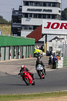 Vintage-motorcycle-club;eventdigitalimages;mallory-park;mallory-park-trackday-photographs;no-limits-trackdays;peter-wileman-photography;trackday-digital-images;trackday-photos;vmcc-festival-1000-bikes-photographs