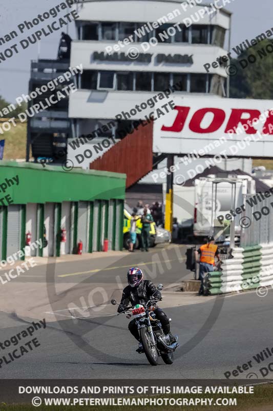 Vintage motorcycle club;eventdigitalimages;mallory park;mallory park trackday photographs;no limits trackdays;peter wileman photography;trackday digital images;trackday photos;vmcc festival 1000 bikes photographs