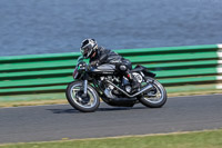 Vintage-motorcycle-club;eventdigitalimages;mallory-park;mallory-park-trackday-photographs;no-limits-trackdays;peter-wileman-photography;trackday-digital-images;trackday-photos;vmcc-festival-1000-bikes-photographs