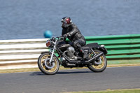 Vintage-motorcycle-club;eventdigitalimages;mallory-park;mallory-park-trackday-photographs;no-limits-trackdays;peter-wileman-photography;trackday-digital-images;trackday-photos;vmcc-festival-1000-bikes-photographs
