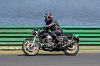 Vintage-motorcycle-club;eventdigitalimages;mallory-park;mallory-park-trackday-photographs;no-limits-trackdays;peter-wileman-photography;trackday-digital-images;trackday-photos;vmcc-festival-1000-bikes-photographs