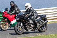 Vintage-motorcycle-club;eventdigitalimages;mallory-park;mallory-park-trackday-photographs;no-limits-trackdays;peter-wileman-photography;trackday-digital-images;trackday-photos;vmcc-festival-1000-bikes-photographs