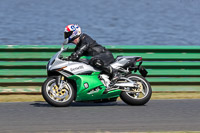 Vintage-motorcycle-club;eventdigitalimages;mallory-park;mallory-park-trackday-photographs;no-limits-trackdays;peter-wileman-photography;trackday-digital-images;trackday-photos;vmcc-festival-1000-bikes-photographs