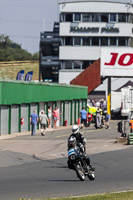Vintage-motorcycle-club;eventdigitalimages;mallory-park;mallory-park-trackday-photographs;no-limits-trackdays;peter-wileman-photography;trackday-digital-images;trackday-photos;vmcc-festival-1000-bikes-photographs
