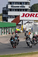 Vintage-motorcycle-club;eventdigitalimages;mallory-park;mallory-park-trackday-photographs;no-limits-trackdays;peter-wileman-photography;trackday-digital-images;trackday-photos;vmcc-festival-1000-bikes-photographs