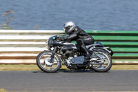 Vintage-motorcycle-club;eventdigitalimages;mallory-park;mallory-park-trackday-photographs;no-limits-trackdays;peter-wileman-photography;trackday-digital-images;trackday-photos;vmcc-festival-1000-bikes-photographs