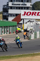 Vintage-motorcycle-club;eventdigitalimages;mallory-park;mallory-park-trackday-photographs;no-limits-trackdays;peter-wileman-photography;trackday-digital-images;trackday-photos;vmcc-festival-1000-bikes-photographs