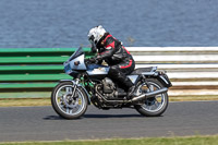 Vintage-motorcycle-club;eventdigitalimages;mallory-park;mallory-park-trackday-photographs;no-limits-trackdays;peter-wileman-photography;trackday-digital-images;trackday-photos;vmcc-festival-1000-bikes-photographs