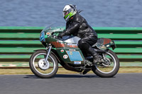 Vintage-motorcycle-club;eventdigitalimages;mallory-park;mallory-park-trackday-photographs;no-limits-trackdays;peter-wileman-photography;trackday-digital-images;trackday-photos;vmcc-festival-1000-bikes-photographs