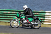 Vintage-motorcycle-club;eventdigitalimages;mallory-park;mallory-park-trackday-photographs;no-limits-trackdays;peter-wileman-photography;trackday-digital-images;trackday-photos;vmcc-festival-1000-bikes-photographs