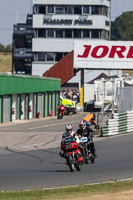 Vintage-motorcycle-club;eventdigitalimages;mallory-park;mallory-park-trackday-photographs;no-limits-trackdays;peter-wileman-photography;trackday-digital-images;trackday-photos;vmcc-festival-1000-bikes-photographs