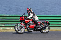 Vintage-motorcycle-club;eventdigitalimages;mallory-park;mallory-park-trackday-photographs;no-limits-trackdays;peter-wileman-photography;trackday-digital-images;trackday-photos;vmcc-festival-1000-bikes-photographs