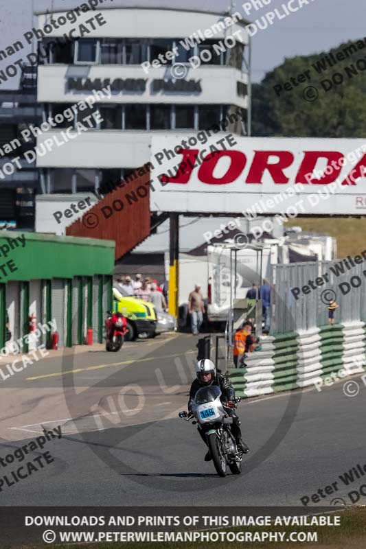 Vintage motorcycle club;eventdigitalimages;mallory park;mallory park trackday photographs;no limits trackdays;peter wileman photography;trackday digital images;trackday photos;vmcc festival 1000 bikes photographs