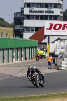 Vintage-motorcycle-club;eventdigitalimages;mallory-park;mallory-park-trackday-photographs;no-limits-trackdays;peter-wileman-photography;trackday-digital-images;trackday-photos;vmcc-festival-1000-bikes-photographs