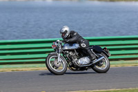 Vintage-motorcycle-club;eventdigitalimages;mallory-park;mallory-park-trackday-photographs;no-limits-trackdays;peter-wileman-photography;trackday-digital-images;trackday-photos;vmcc-festival-1000-bikes-photographs