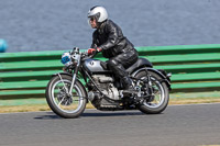 Vintage-motorcycle-club;eventdigitalimages;mallory-park;mallory-park-trackday-photographs;no-limits-trackdays;peter-wileman-photography;trackday-digital-images;trackday-photos;vmcc-festival-1000-bikes-photographs