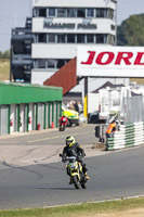 Vintage-motorcycle-club;eventdigitalimages;mallory-park;mallory-park-trackday-photographs;no-limits-trackdays;peter-wileman-photography;trackday-digital-images;trackday-photos;vmcc-festival-1000-bikes-photographs