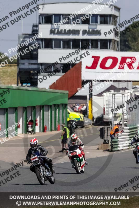 Vintage motorcycle club;eventdigitalimages;mallory park;mallory park trackday photographs;no limits trackdays;peter wileman photography;trackday digital images;trackday photos;vmcc festival 1000 bikes photographs