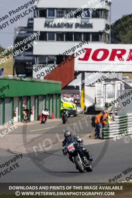 Vintage motorcycle club;eventdigitalimages;mallory park;mallory park trackday photographs;no limits trackdays;peter wileman photography;trackday digital images;trackday photos;vmcc festival 1000 bikes photographs