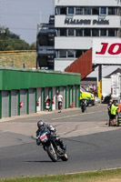 Vintage-motorcycle-club;eventdigitalimages;mallory-park;mallory-park-trackday-photographs;no-limits-trackdays;peter-wileman-photography;trackday-digital-images;trackday-photos;vmcc-festival-1000-bikes-photographs