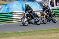 Vintage-motorcycle-club;eventdigitalimages;mallory-park;mallory-park-trackday-photographs;no-limits-trackdays;peter-wileman-photography;trackday-digital-images;trackday-photos;vmcc-festival-1000-bikes-photographs