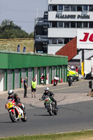 Vintage-motorcycle-club;eventdigitalimages;mallory-park;mallory-park-trackday-photographs;no-limits-trackdays;peter-wileman-photography;trackday-digital-images;trackday-photos;vmcc-festival-1000-bikes-photographs