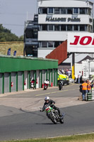 Vintage-motorcycle-club;eventdigitalimages;mallory-park;mallory-park-trackday-photographs;no-limits-trackdays;peter-wileman-photography;trackday-digital-images;trackday-photos;vmcc-festival-1000-bikes-photographs