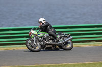 Vintage-motorcycle-club;eventdigitalimages;mallory-park;mallory-park-trackday-photographs;no-limits-trackdays;peter-wileman-photography;trackday-digital-images;trackday-photos;vmcc-festival-1000-bikes-photographs