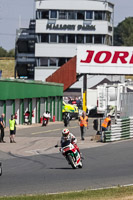 Vintage-motorcycle-club;eventdigitalimages;mallory-park;mallory-park-trackday-photographs;no-limits-trackdays;peter-wileman-photography;trackday-digital-images;trackday-photos;vmcc-festival-1000-bikes-photographs