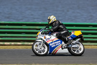 Vintage-motorcycle-club;eventdigitalimages;mallory-park;mallory-park-trackday-photographs;no-limits-trackdays;peter-wileman-photography;trackday-digital-images;trackday-photos;vmcc-festival-1000-bikes-photographs