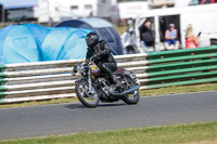 Vintage-motorcycle-club;eventdigitalimages;mallory-park;mallory-park-trackday-photographs;no-limits-trackdays;peter-wileman-photography;trackday-digital-images;trackday-photos;vmcc-festival-1000-bikes-photographs