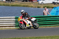 Vintage-motorcycle-club;eventdigitalimages;mallory-park;mallory-park-trackday-photographs;no-limits-trackdays;peter-wileman-photography;trackday-digital-images;trackday-photos;vmcc-festival-1000-bikes-photographs