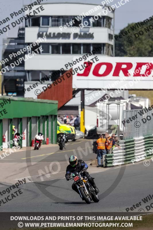 Vintage motorcycle club;eventdigitalimages;mallory park;mallory park trackday photographs;no limits trackdays;peter wileman photography;trackday digital images;trackday photos;vmcc festival 1000 bikes photographs