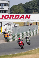 Vintage-motorcycle-club;eventdigitalimages;mallory-park;mallory-park-trackday-photographs;no-limits-trackdays;peter-wileman-photography;trackday-digital-images;trackday-photos;vmcc-festival-1000-bikes-photographs