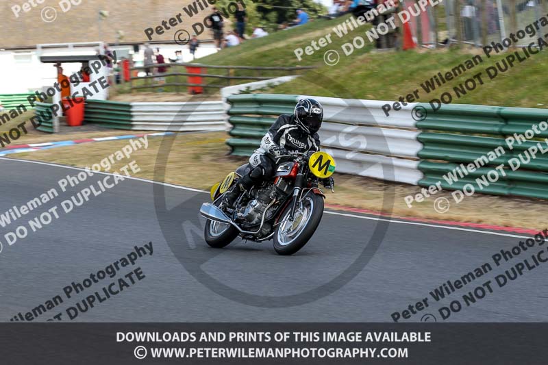 Vintage motorcycle club;eventdigitalimages;mallory park;mallory park trackday photographs;no limits trackdays;peter wileman photography;trackday digital images;trackday photos;vmcc festival 1000 bikes photographs