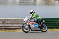 Vintage-motorcycle-club;eventdigitalimages;mallory-park;mallory-park-trackday-photographs;no-limits-trackdays;peter-wileman-photography;trackday-digital-images;trackday-photos;vmcc-festival-1000-bikes-photographs