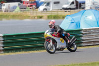 Vintage-motorcycle-club;eventdigitalimages;mallory-park;mallory-park-trackday-photographs;no-limits-trackdays;peter-wileman-photography;trackday-digital-images;trackday-photos;vmcc-festival-1000-bikes-photographs